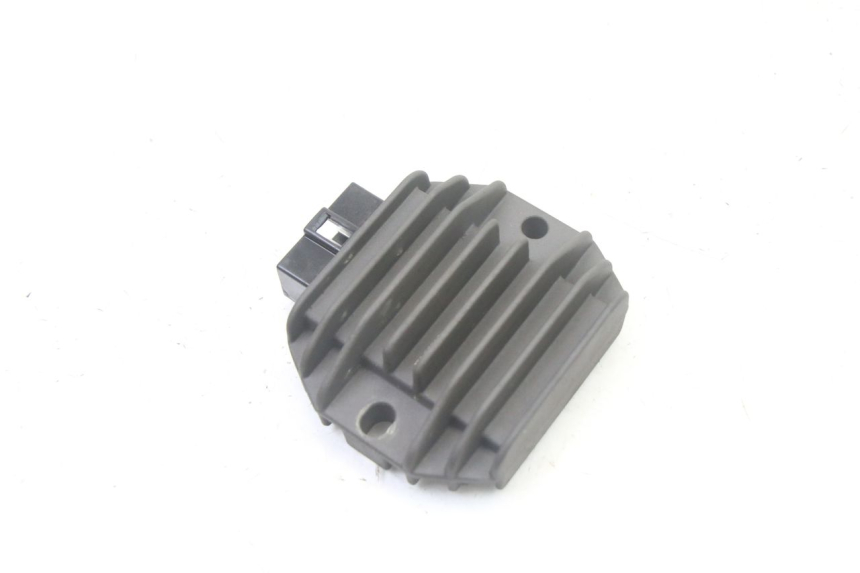 photo de REGULATEUR CHARGE MBK FLAME X 125 (2007 - 2016) - Détail de la pièce