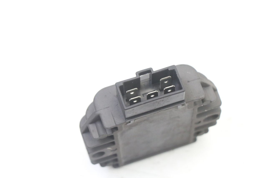 photo de REGULATEUR CHARGE MBK FLAME X 125 (2007 - 2016) - Zoom état d’usage