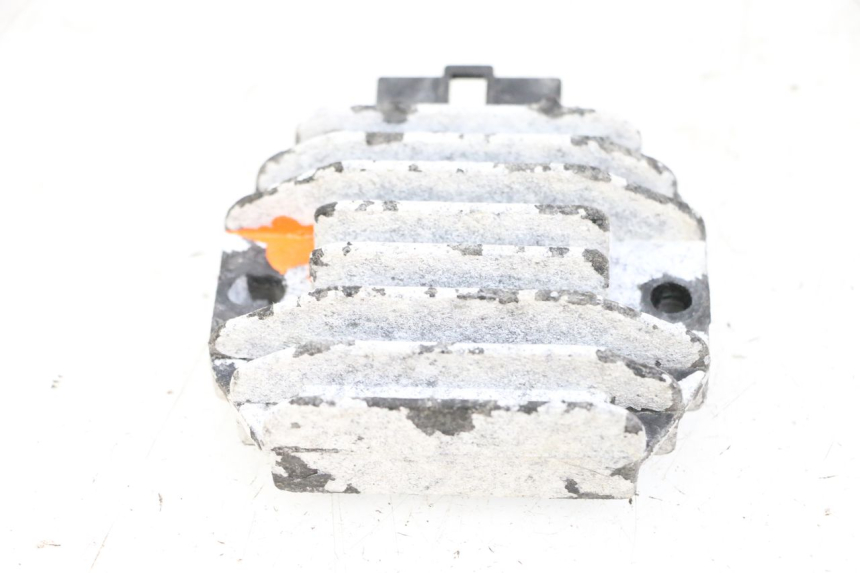 photo de REGULATEUR CHARGE MBK FLAME X 125 (2007 - 2016) - Vue d’ensemble