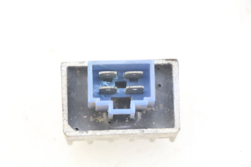 photo de REGULATEUR CHARGE MBK FLIPPER 50 (2004 - 2012) - Détail de la pièce