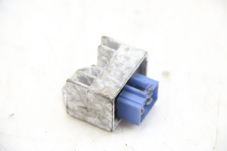 photo de REGULATEUR CHARGE MBK FLIPPER 50 (2004 - 2012) - Vue principale