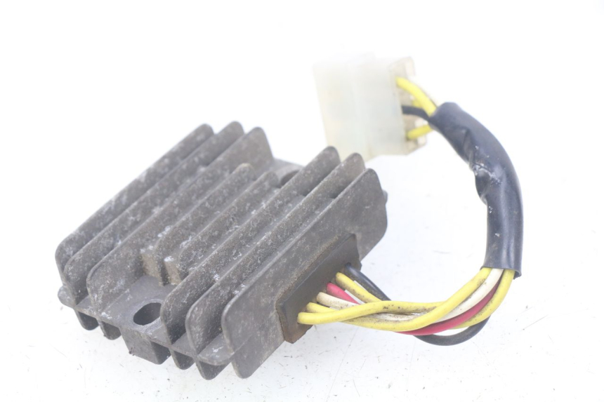 photo de REGULATEUR CHARGE SACHS FY125T FY T 125 (2007 - 2011) - Détail de la pièce