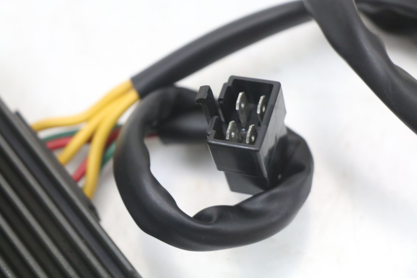 photo de REGULATEUR CHARGE PEUGEOT GEOPOLIS RS 125 (2007 - 2009) - Zoom état d’usage