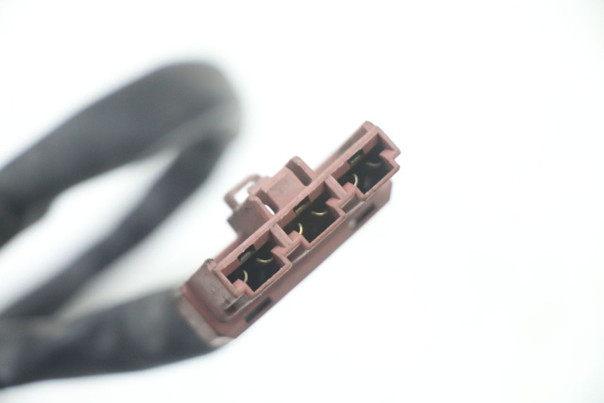 photo de REGULATEUR CHARGE GILERA NEXUS 300 (2008 - 2013) - Autre angle de vue