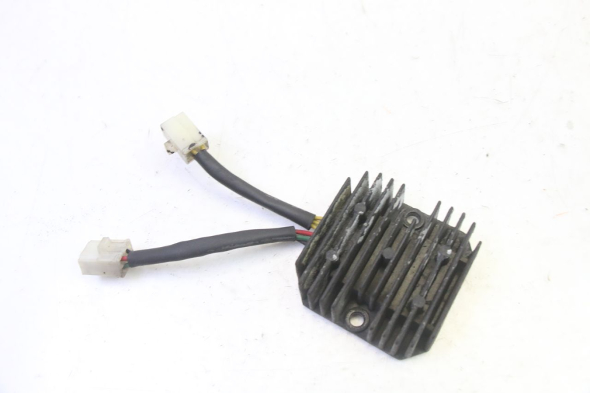 photo de REGULATEUR CHARGE KYMCO GRAND DINK 125 (2008 - 2014) - Vue principale