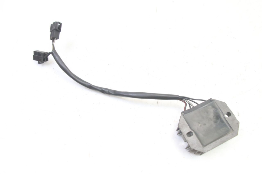 photo de REGULATEUR CHARGE SUZUKI GS GSE 500 (2001 - 2003) - Autre angle de vue