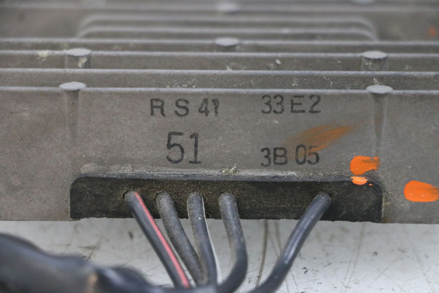 photo de REGULATEUR CHARGE SUZUKI GSXR GSX-R 1000 (2003 - 2004) - Détail de la pièce