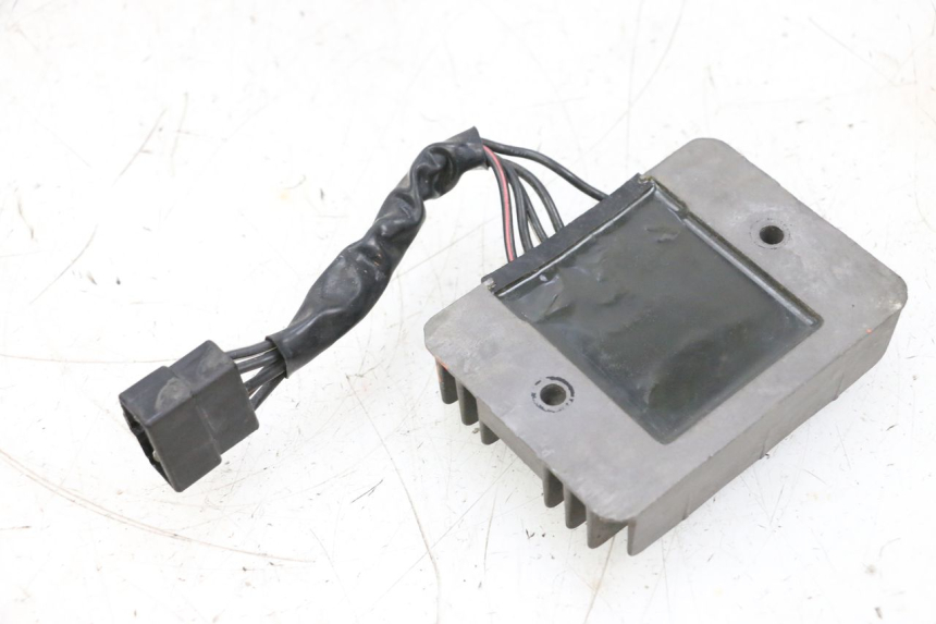 photo de REGULATEUR CHARGE SUZUKI GSXR GSX-R 1000 (2003 - 2004) - Zoom état d’usage