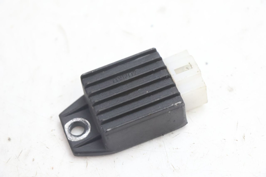 photo de RÉGULATEUR DE CHARGE EUROCKA GTR 50 (2007 - 2017) - Détail de la pièce
