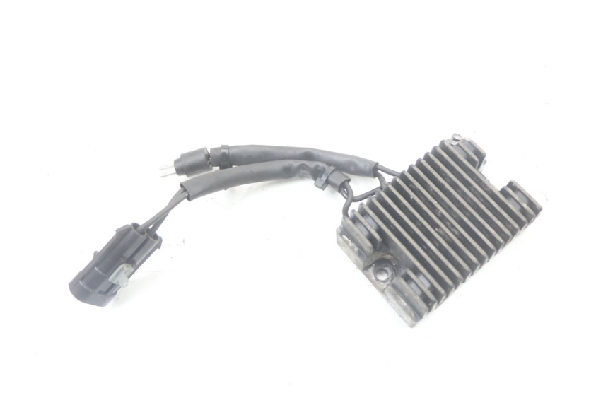 photo de REGULATEUR CHARGE HARLEY DAVIDSON SPORTSTER XL CUSTOM 883 (1999 - 2006) - Zoom état d’usage