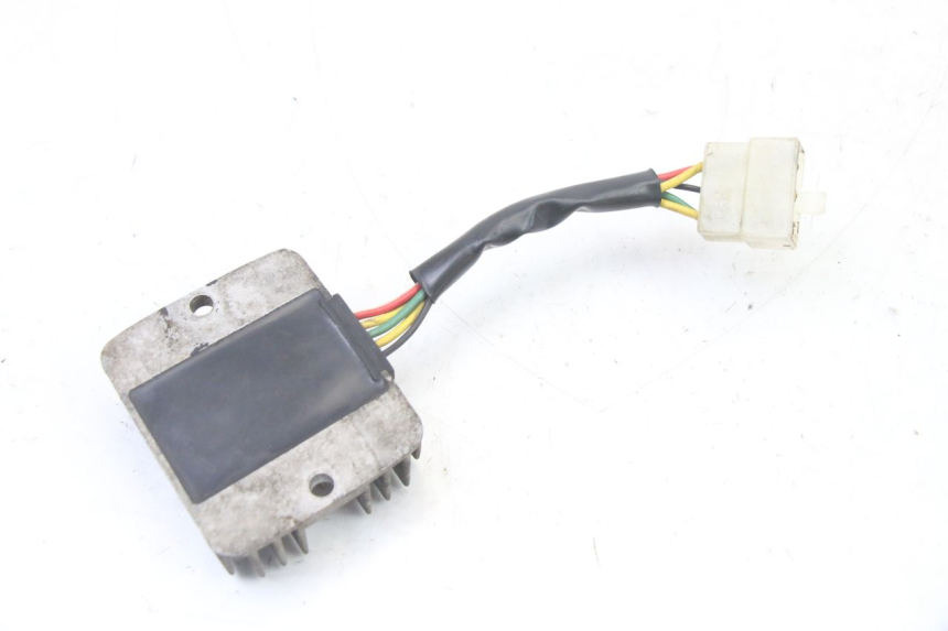 photo de REGULATEUR CHARGE HONDA MTX TC02 125 (1987 - 1989) - Zoom état d’usage