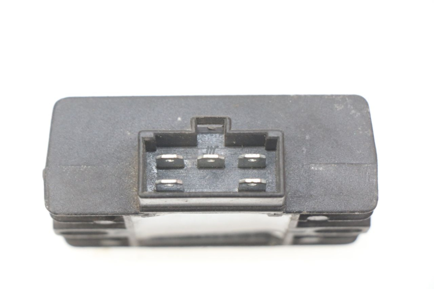 photo de REGULATEUR CHARGE HAOTIAN HT125T-2 125 - Zoom état d’usage