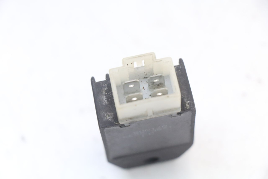 photo de REGULATEUR CHARGE KEEWAY HURRICANE 50 (2006 - 2019) - Zoom état d’usage