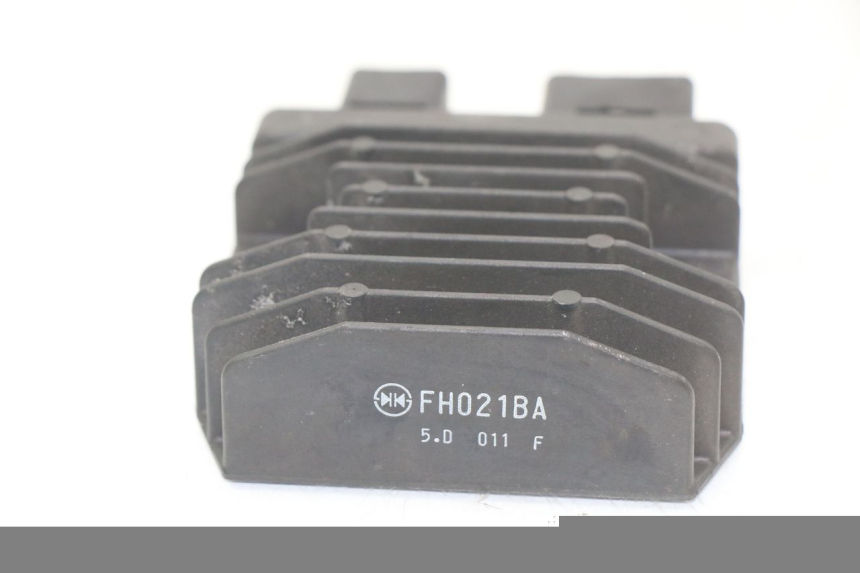 photo de REGULATEUR CHARGE HONDA INTEGRA NC D 750 (2016 - 2018) - Autre angle de vue