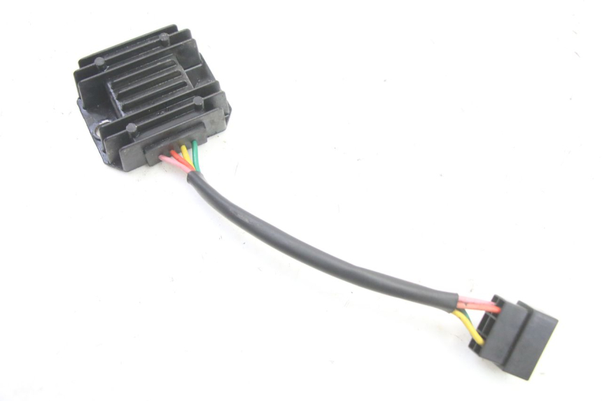 photo de REGULATEUR CHARGE SYM JET 14 4T 50 (2018 - 2022) - Zoom état d’usage