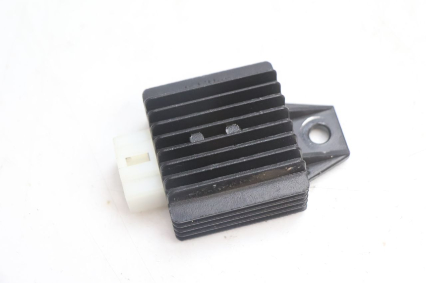 photo de REGULATEUR CHARGE RIDE JUMP 2T 50 (2012 - 2017) - Vue principale