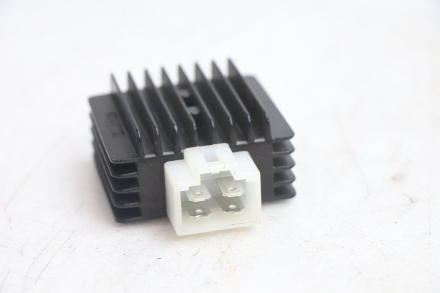 photo de REGULATEUR CHARGE RIDE JUMP 2T 50 (2012 - 2017) - Zoom état d’usage