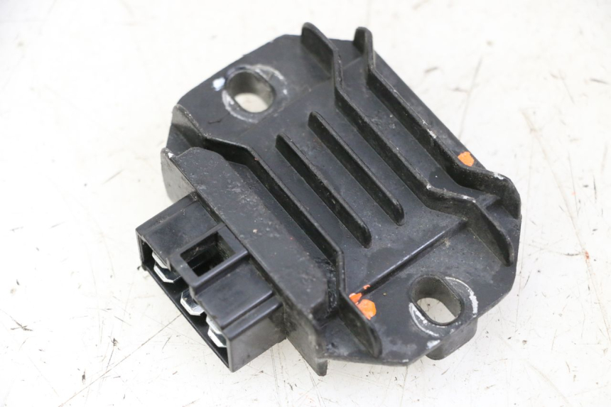 photo de REGULATEUR CHARGE KEEWAY K-LIGHT KLIGHT 125 (2018 - 2025) - Vue principale