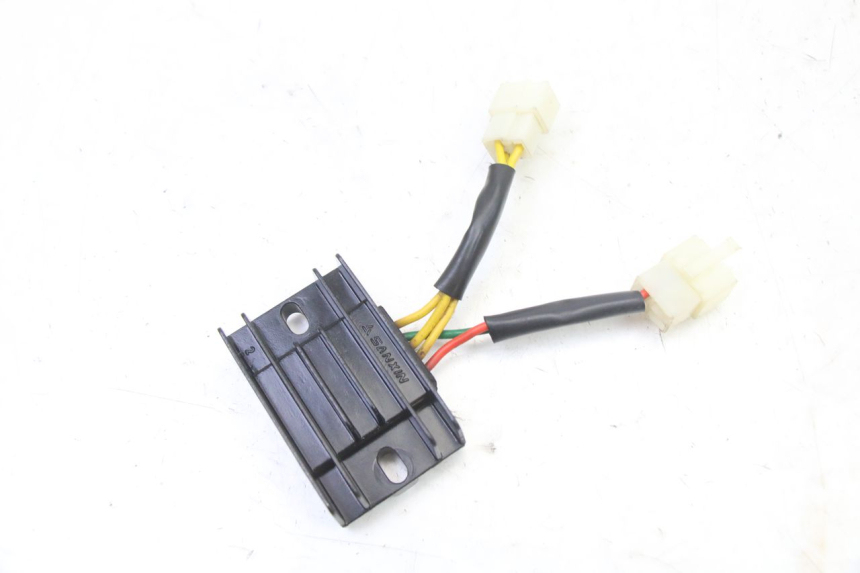 photo de REGULATEUR CHARGE PEUGEOT KISBEE 2T 50 (2018 - 2022) - Vue principale