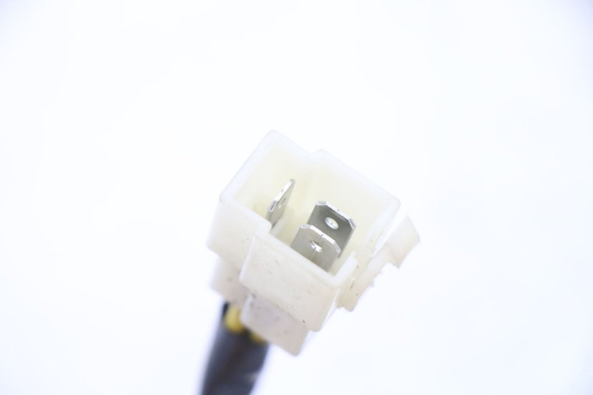 photo de REGULATEUR CHARGE PEUGEOT KISBEE 2T 50 (2018 - 2022) - Points de fixation