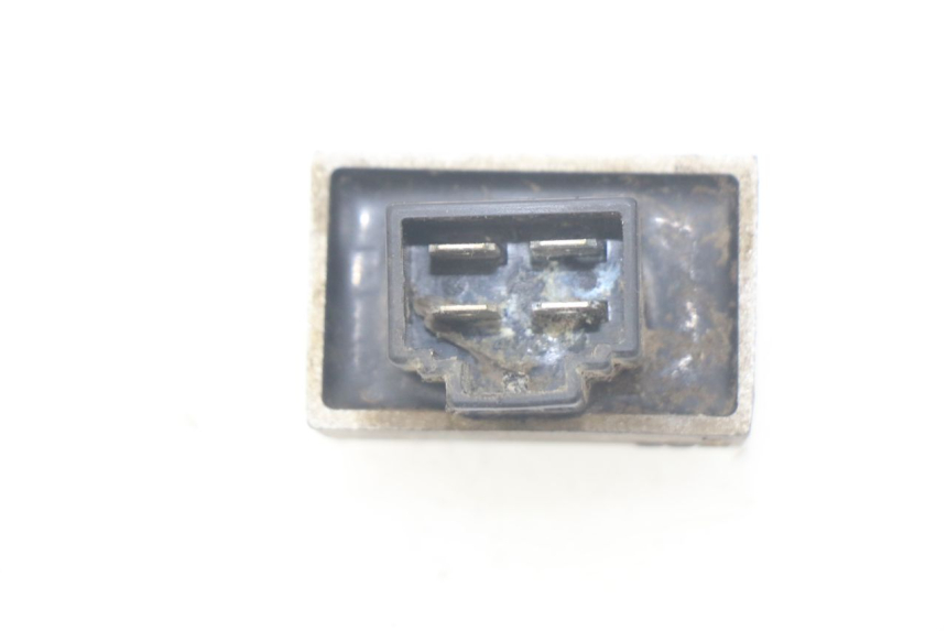 photo de REGULATEUR CHARGE PEUGEOT KISBEE 4T 50 (2010 - 2017) - Détail de la pièce