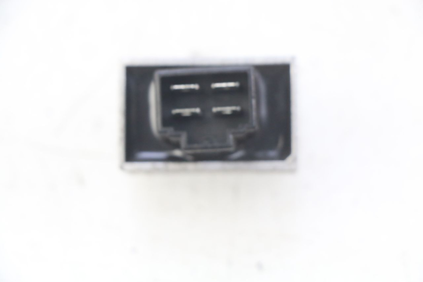 photo de REGULATEUR CHARGE PEUGEOT KISBEE 4T 50 (2010 - 2017) - Détail de la pièce