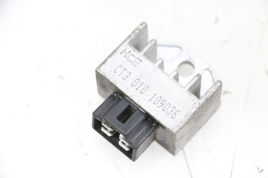 photo de REGULATEUR CHARGE PEUGEOT KISBEE 4T 50 (2010 - 2017) - Vue principale