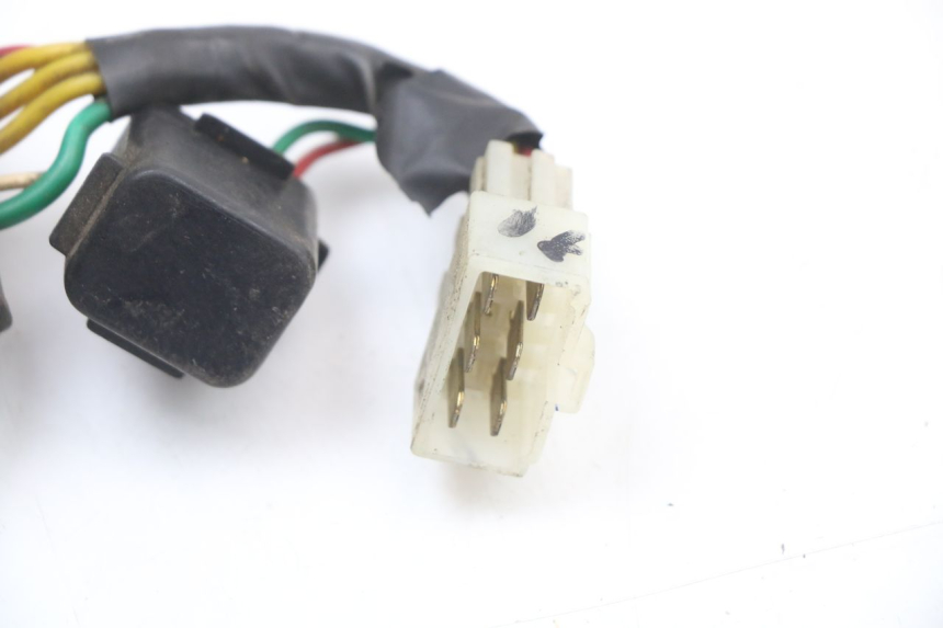 photo de REGULATEUR CHARGE PIAGGIO LIBERTY 4T 50 (2018 - 2021) - Zoom état d’usage