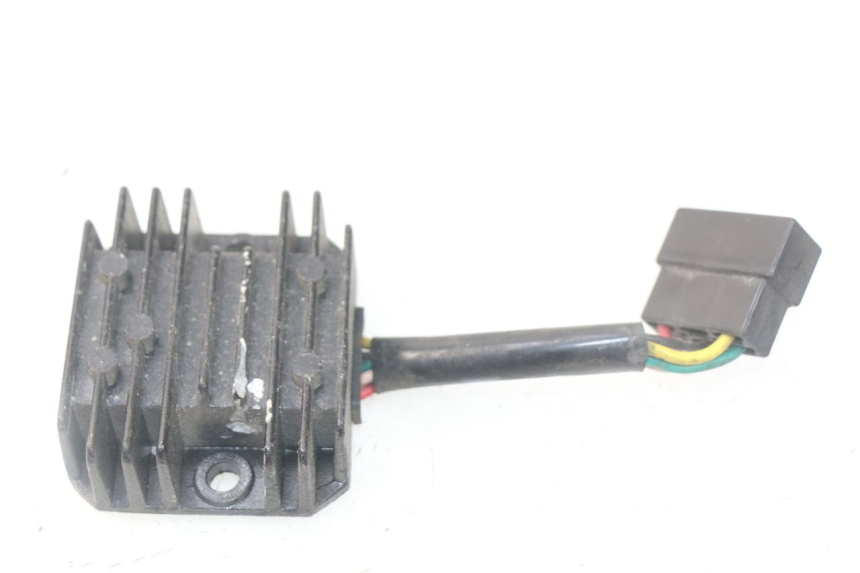 photo de REGULATEUR CHARGE KYMCO LIKE 4T 50 (2009 - 2018) - Vue principale