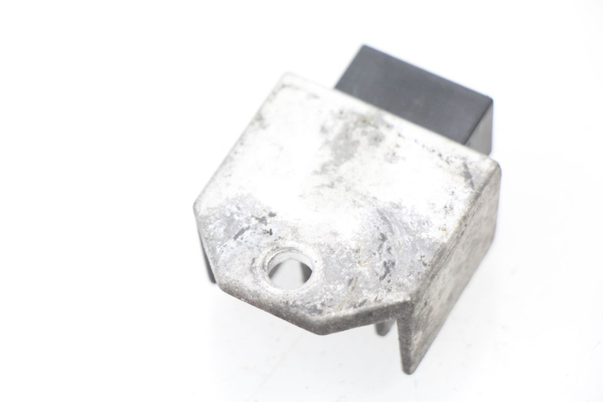 photo de REGULATEUR CHARGE PEUGEOT LUDIX 50 (2005 - 2007) - Détail de la pièce