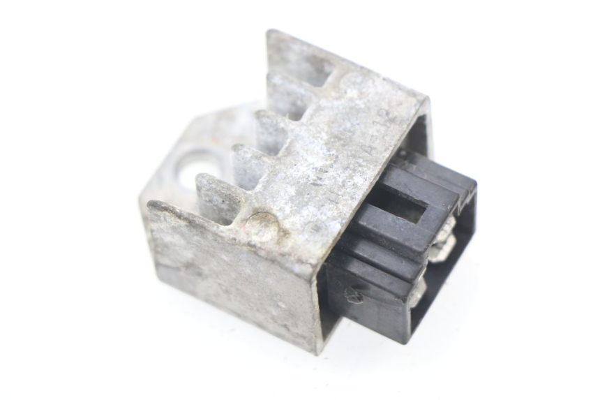 photo de REGULATEUR CHARGE PEUGEOT LUDIX 50 (2008 - 2017) - Vue principale