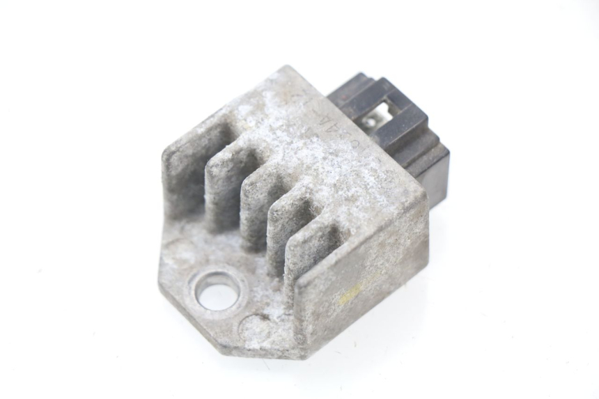 photo de REGULATEUR CHARGE PEUGEOT LUDIX 50 (2008 - 2017) - Vue principale