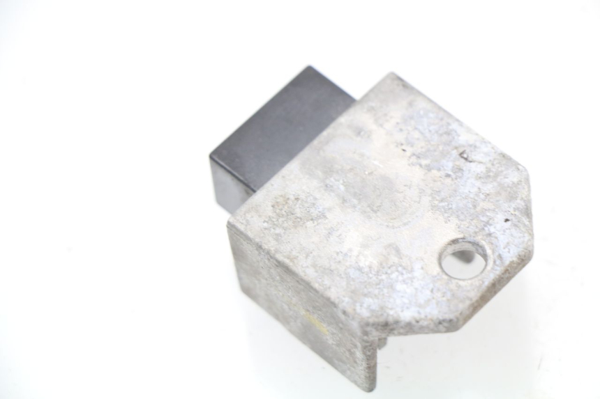 photo de REGULATEUR CHARGE PEUGEOT LUDIX 50 (2008 - 2017) - Détail de la pièce