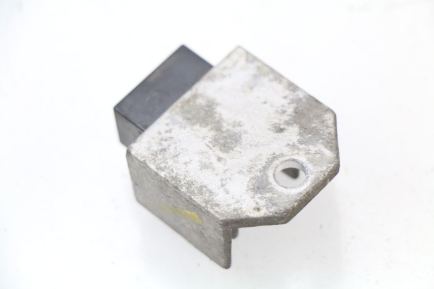 photo de REGULATEUR CHARGE PEUGEOT LUDIX 50 (2008 - 2017) - Détail de la pièce