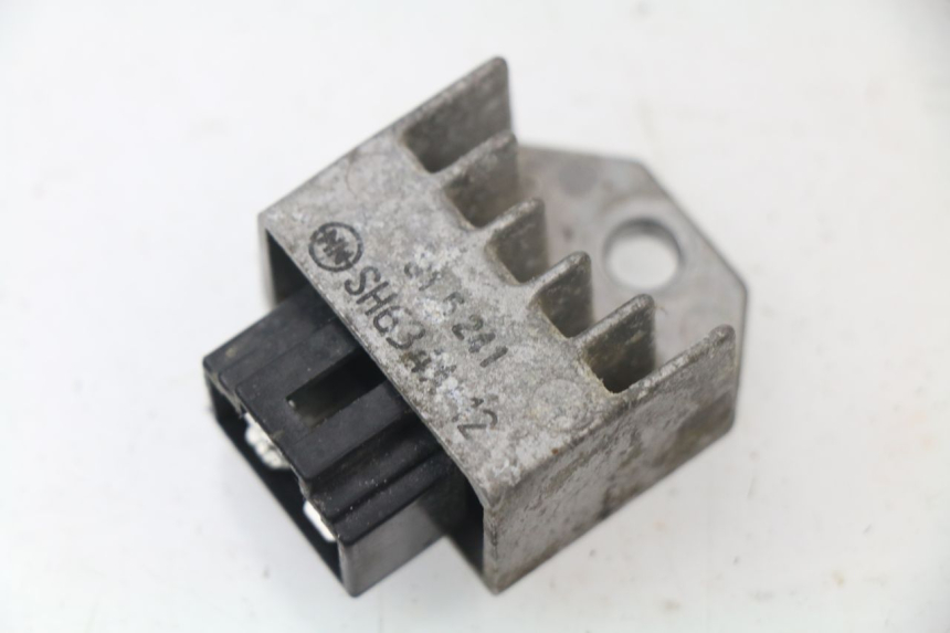 photo de REGULATEUR CHARGE PEUGEOT LUDIX 50 (2008 - 2017) - Vue principale