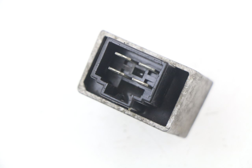 photo de REGULATEUR CHARGE PEUGEOT LUDIX 50 (2008 - 2017) - Détail de la pièce