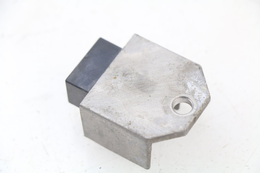 photo de REGULATEUR CHARGE PEUGEOT LUDIX 50 (2008 - 2017) - Détail de la pièce