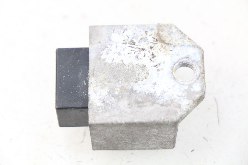 photo de REGULATEUR CHARGE PEUGEOT LUDIX 50 (2008 - 2017) - Détail de la pièce