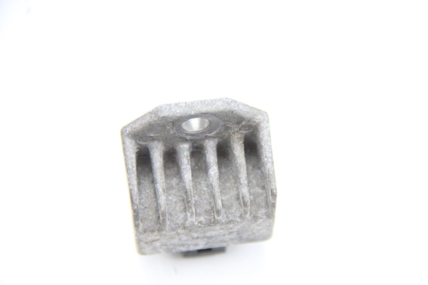 photo de REGULATEUR CHARGE PEUGEOT LUDIX 50 (2008 - 2017) - Autre angle de vue