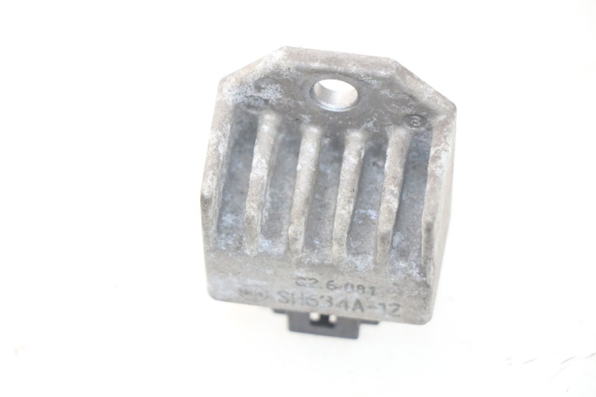 photo de REGULATEUR CHARGE PEUGEOT LUDIX 50 (2008 - 2017) - Autre angle de vue