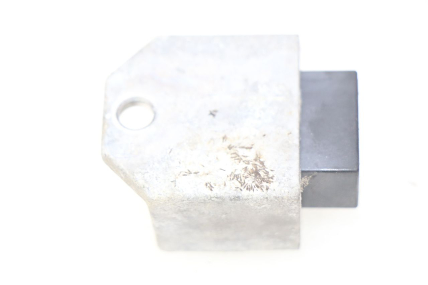 photo de REGULATEUR CHARGE PEUGEOT LUDIX 50 (2008 - 2017) - Autre angle de vue