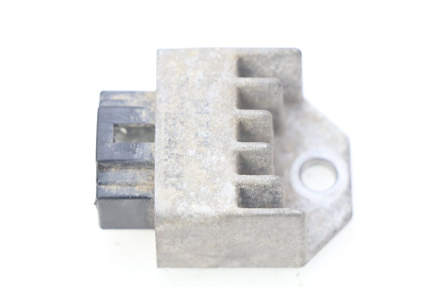 photo de REGULATEUR CHARGE PEUGEOT LUDIX 50 (2008 - 2017) - Vue principale