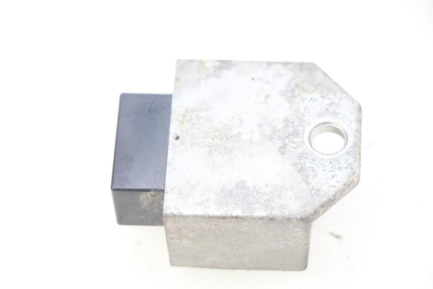 photo de REGULATEUR CHARGE PEUGEOT LUDIX 50 (2008 - 2017) - Zoom état d’usage