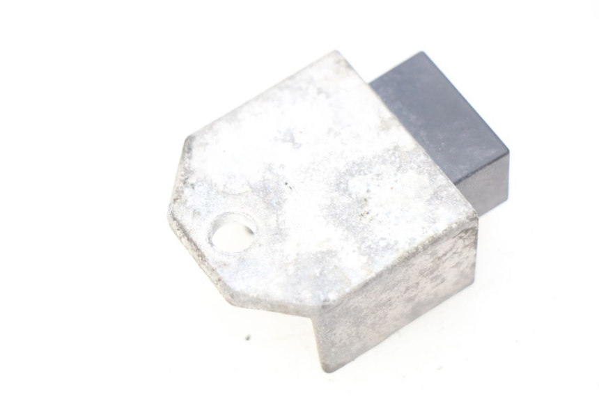 photo de REGULATEUR CHARGE PEUGEOT LUDIX 50 (2008 - 2017) - Détail de la pièce