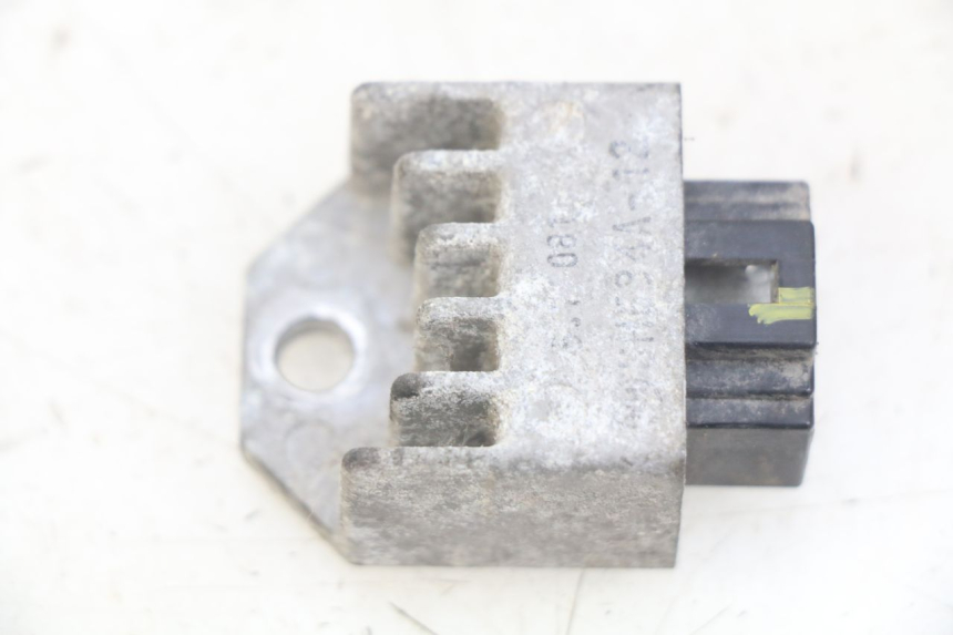 photo de REGULATEUR CHARGE PEUGEOT LUDIX 50 (2005 - 2007) - Vue principale