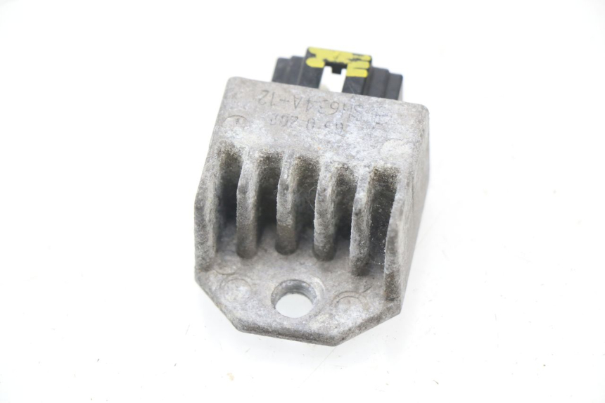 photo de REGULATEUR CHARGE PEUGEOT LUDIX ONE 50 (2005 - 2008) - Vue principale