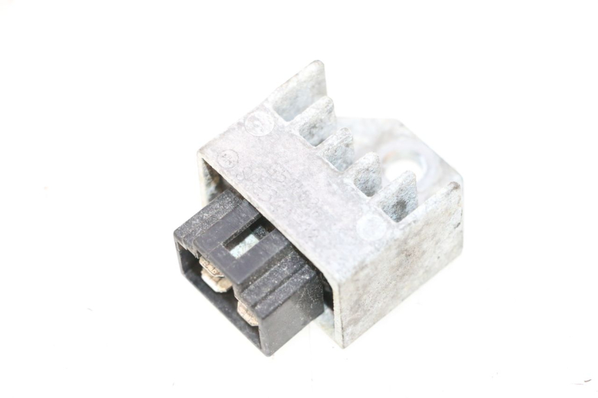 photo de REGULATEUR CHARGE PEUGEOT LUDIX ONE 50 (2004 - 2006) - Vue principale