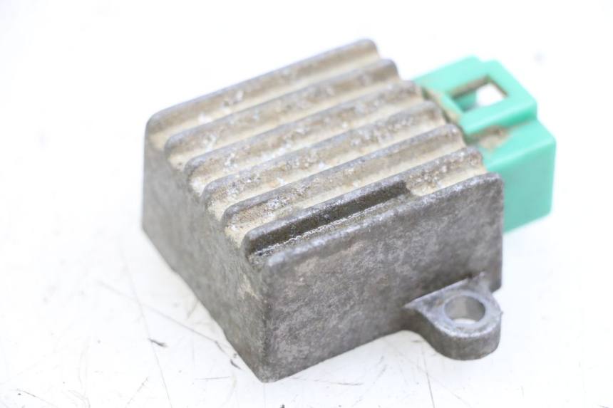 photo de REGULATEUR CHARGE MASAI XL 50 (2012 - 2019) - Gros plan technique