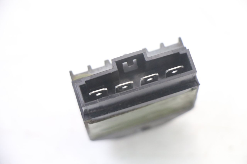 photo de REGULATEUR CHARGE MBK X-LIMIT XLIMIT 50 (2007 - 2012) - Zoom état d’usage