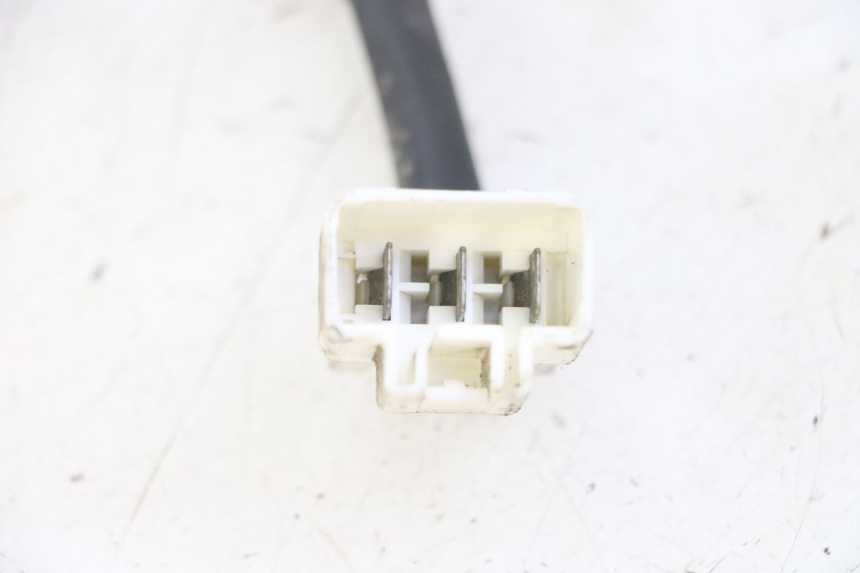 photo de REGULATEUR CHARGE PIAGGIO MP3 LT 300 (2010 - 2016) - Autre angle de vue